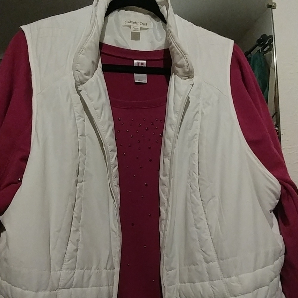 Cold water creek vest 1x white